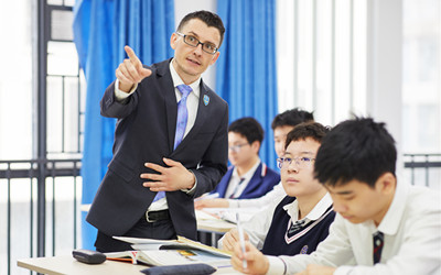 课堂模式 - 深圳瑞得福学校 - 给孩子优质的教育 是父母最好的投资